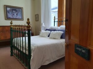 forget-me-not-country-escape